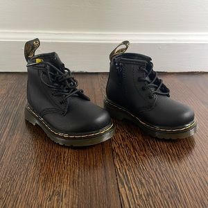 Dr. Martens 1460 Originals Union Jack 8 Eye Lace Up Boot